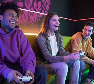 Teens Playing VR at VirtuPlay Zone in League City Texas
